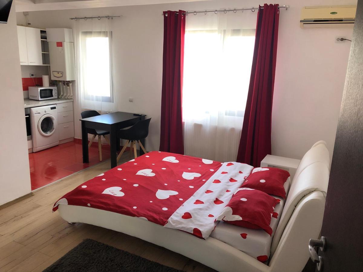 Jane House Apartment Bukares Bagian luar foto