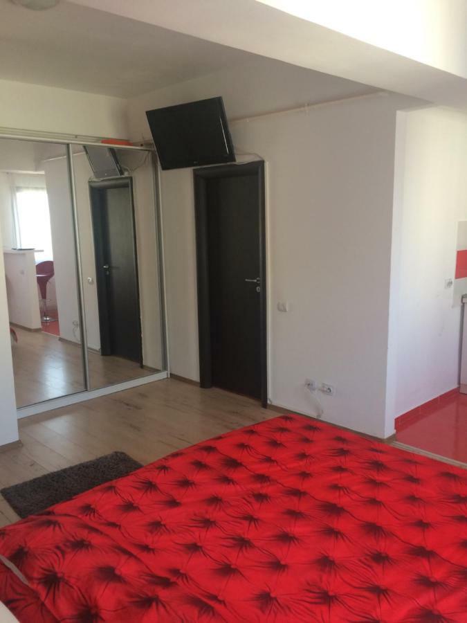 Jane House Apartment Bukares Bagian luar foto